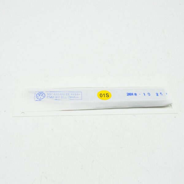 5G0853688BBCMT - NEW VOLKSWAGEN GOLF MK7 GTD FRONT RIGHT FENDER WING BADGE 5G0853688BBCMT
