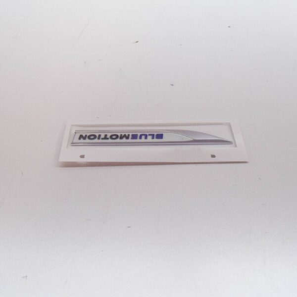 5G0853688BC - VW GOLF VII 5G MK7 Left Fender Logo Badge 5G0853688BCCWB NEW GENUINE