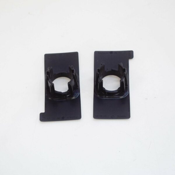 5G0919493C - NEW VW GOLF MK7 FRONT BUMPER CENTER PARK SENSOR BRACKET KIT 5G0919493C ORIGINAL
