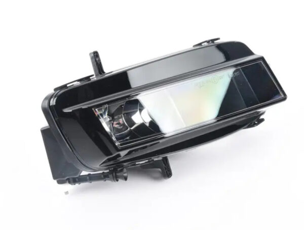 5G0941662K - NEW VOLKSWAGEN GOLF 5G MK7 FRONT RIGHT FOG LIGHT 5G0941662K