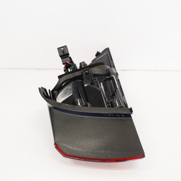5G0945095M - NEW VOLKSWAGEN GOLF MK7 REAR LEFT TAIL LIGHT 5G0945095M