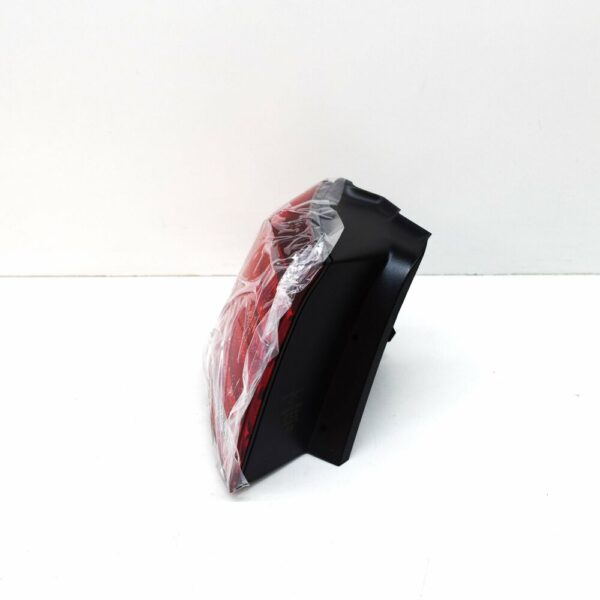 5G0945095Q - NEW VOLKSWAGEN GOLF MK7 5G REAR LEFT LED OUTER TAILLIGHT 5G0945095Q ORIGINAL