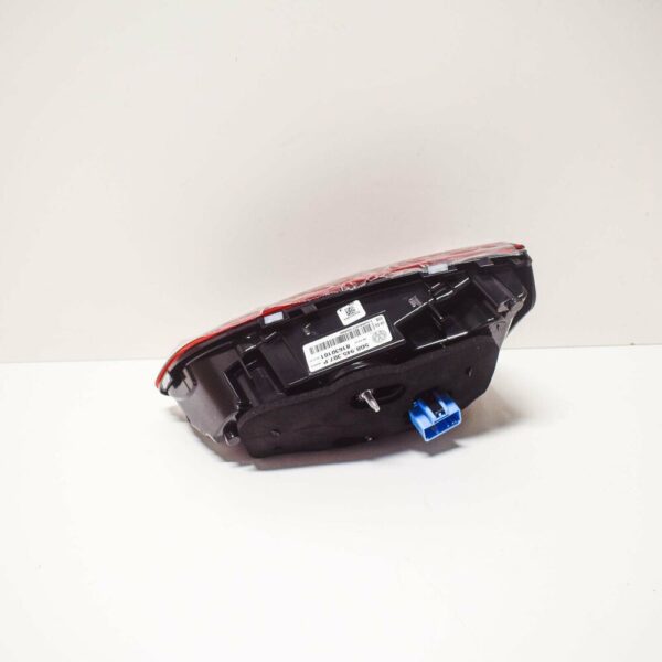 5G0945307P - NEW VOLKSWAGEN GOLF MK7 TAILGATE REAR LEFT TAILLIGHT 5G0945307P 2016 LED