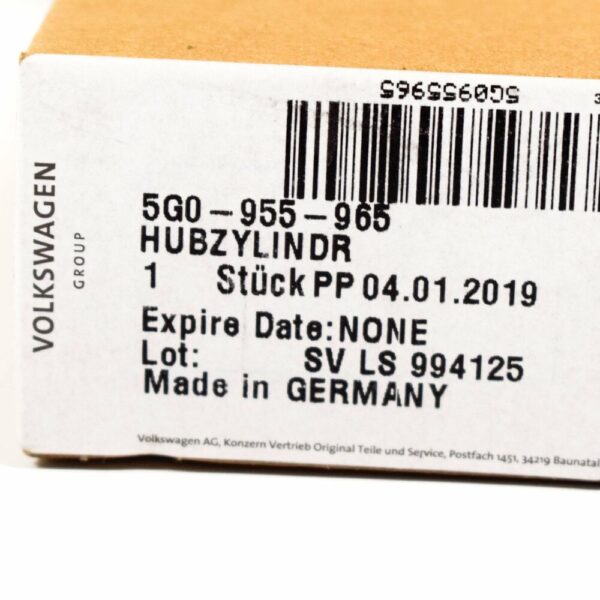 5G0955965 - NEW VOLKSWAGEN GOLF MK7 LEFT HEADLIGHT WASHER CYLINDER W/JET 5G0955965
