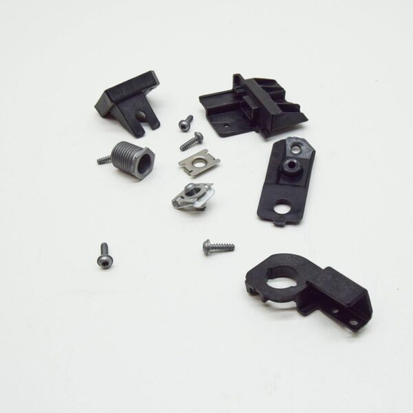 5G0998226B - NEW VW GOLF MK7 BV5 FRONT RIGHT HEADLIGHT BRACKET REPAIR KIT 5G0998226B ORIGINAL