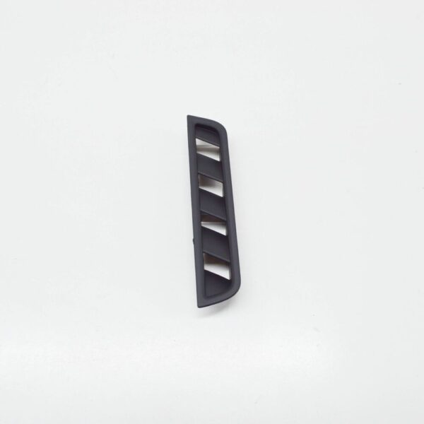5G1819706B81U - NEW VOLKSWAGEN GOLF 5G MK7 FRONT RIGHT PANEL AIR VENT LHD 5G1819706B81U ORIGINAL