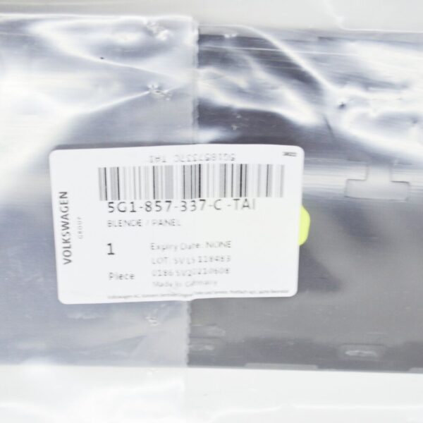 5G1857337C - VW Golf MK7 center console storage panel left handlebar 5G1857337CTAI NEW