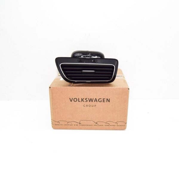 5G2819703RQYI - VW Golf VII 5G1, BQ1, BE1, BE2 front ventilation slots RHD 5G2819703RQYI NEW