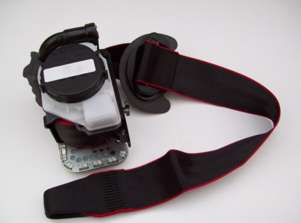 5G3857706TTM - NEW VW GOLF VII 5G MK7 FRONT RIGHT SEATBELT 5G3857706TTM ORIGINAL