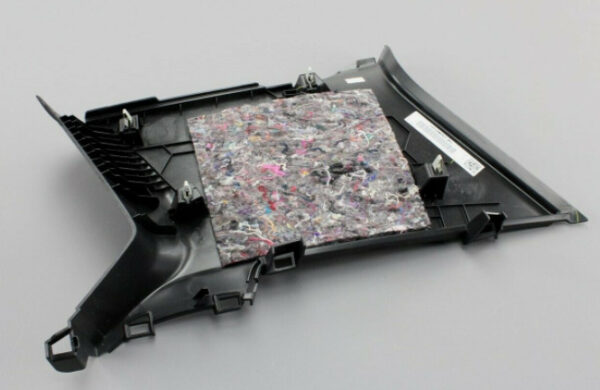 5G3867287C82V - NEW VOLKSWAGEN GOLF MK7 5G REAR LEFT UPPER C PILLAR TRIM 5G3867287C82V ORIGINAL