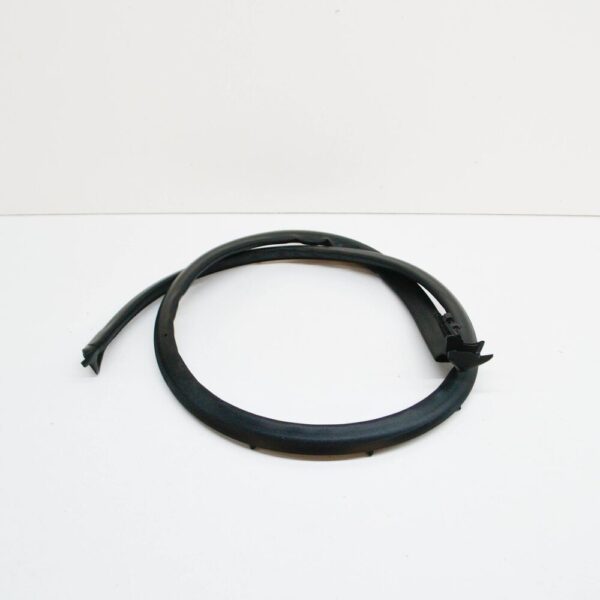 5G6839700D - NEW VW GOLF VII BA5, BV5 REAR RIGHT DOOR SEALING RUBBER 5G6839700D
