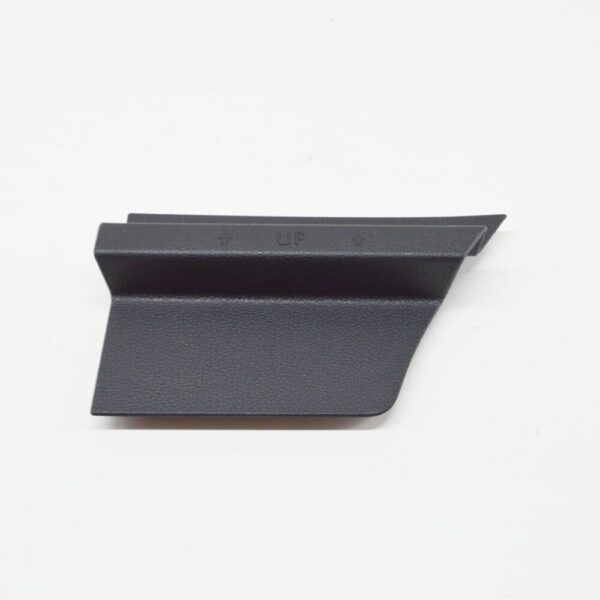 5G686746182V - NEW VW GOLF MK7 LUGGAGE COMPARTMENT LEFT REMOVABLE LID 5G686746182V ORIGINAL