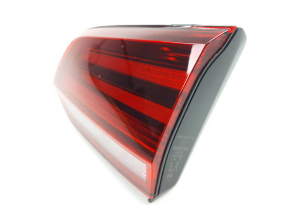 5G9945094L - NEW VW GOLF VARIANT MK7 REAR RIGHT INNER TAILLIGHT LHD 5G9945094L ORIGINAL