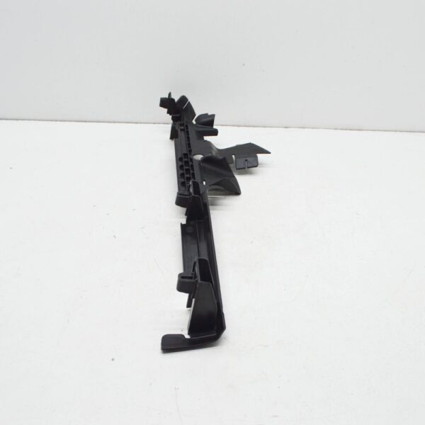 5GE121284G - VOLKSWAGEN e-GOLF MK7 5G Right Radiator Air Route 5GE121284G NEW GENUINE