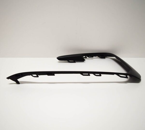 5GE853665C9B9 - Volkswagen GOLF MK7 Front Bumper Left Vent Grille Trim 5GE853665C9B9 NEW GENUINE