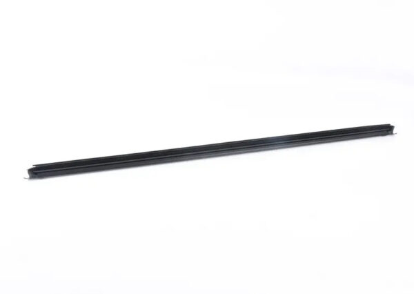 5GM837479B - NEW VW GOLF VII VARIANT MK7 FRONT LEFT WINDOW APERTURE SEAL 5GM837479B