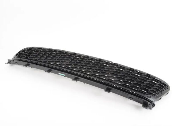 5GM853677D9B9 - NEW VOLKSWAGEN GOLF 2016 FRONT BUMPER CENTER LOWER GRILLE 5GM853677D9B9