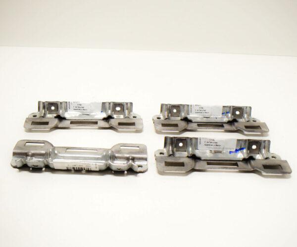 5GM858687D - NEW VOLKSWAGEN GOLF MK7 HANDLE BRACKET X4 5GM858687D ORIGINAL