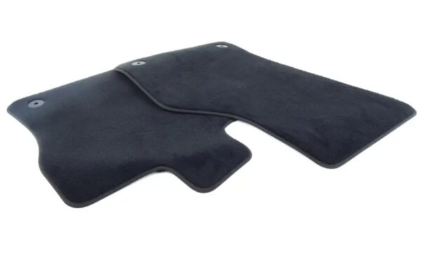 5GM863011AEUN - NEW VOLKSWAGEN GOLF 5G MK7 FLOOR MAT SET LHD 5GM863011AEUN ORIGINAL