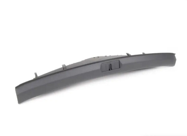 5GM86345982V - NEW VW GOLF VII 5G MK7 REAR LOCK CARRIER TRIM 5GM86345982V ORIGINAL