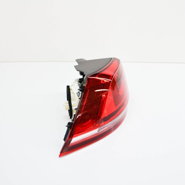 5GM945095E - NEW VOLKSWAGEN GOLF VARIANT 5G MK7 REAR LEFT OUTER TAILLIGHT 5GM945095E