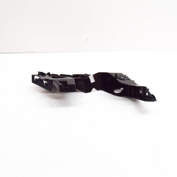 5H0807050D - VOLKSWAGEN GOLF MK8 CD1 FRONT RIGHT BUMPER BRACKET 5H0807050D NEW GENUINE