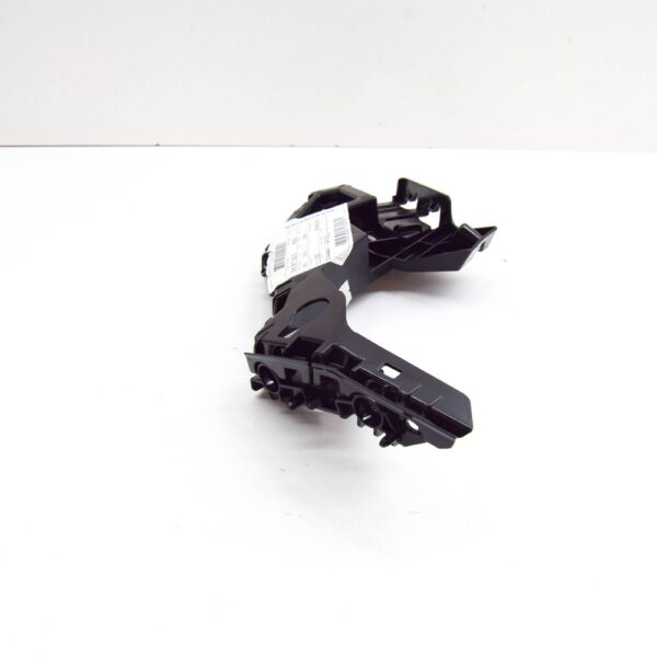 5H0807050D - VOLKSWAGEN GOLF MK8 CD1 FRONT RIGHT BUMPER BRACKET 5H0807050D NEW GENUINE