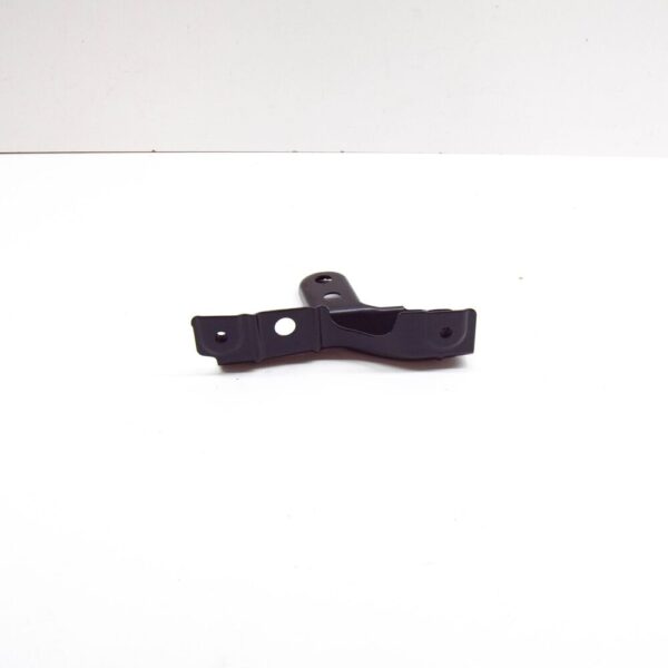 5H0821429 - VW GOLF CD MK8 FRONT LEFT FENDER HOLDER 5H0821429 NEW GENUINE