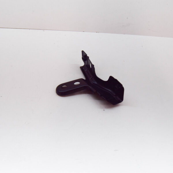 5H0821430 - VW GOLF CD MK8 Front Right Fender Holder 5H0821430 NEW GENUINE