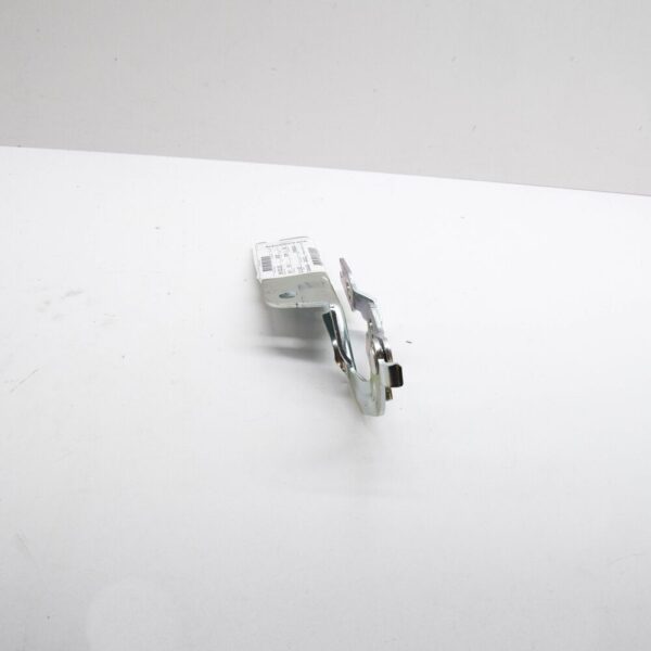 5H0823302 - VW GOLF CD MK8 FRONT RIGHT BONNET HINGE 5H0823302 NEW GENUINE