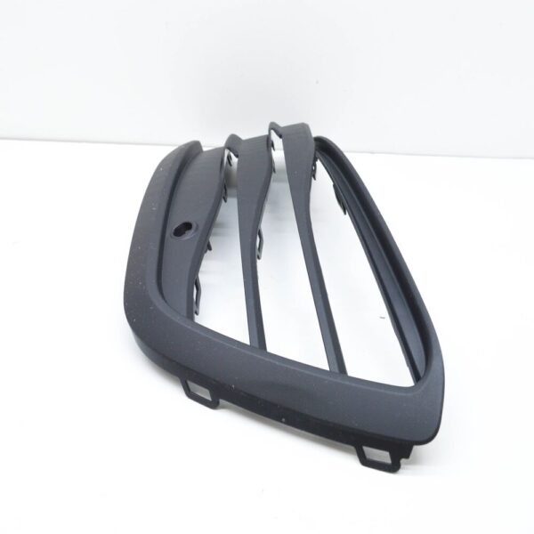 5H0853666J9B9 - NEW VOLKSWAGEN GOLF MK8 CD1 FRONT BUMPER RIGHT GRILLE 5H0853666J9B9 GENYUNE
