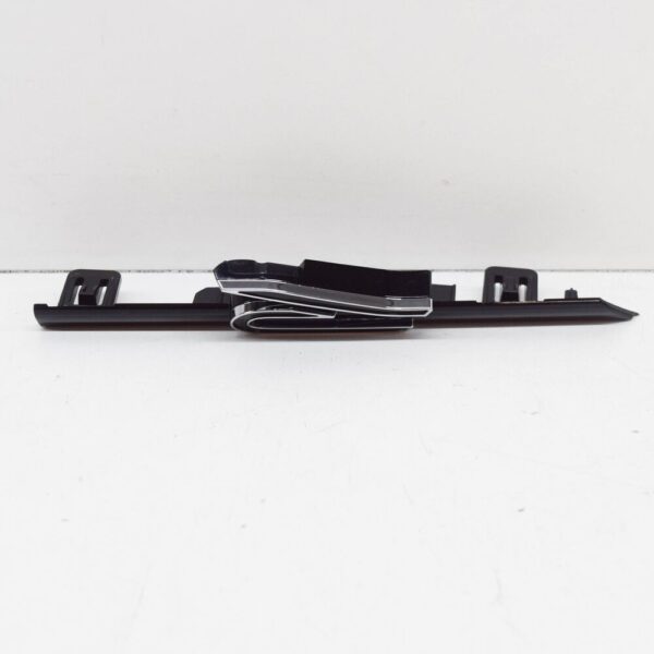 5H0853679C - VW GOLF MK8 front radiator grille 'R-Line' inscription 5H0853679PFOD NEW GENUINE