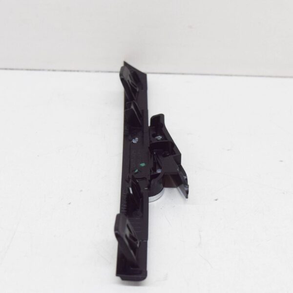 5H0853679C - VW GOLF MK8 front radiator grille 'R-Line' inscription 5H0853679PFOD NEW GENUINE