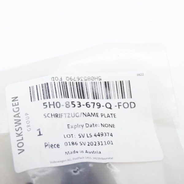 5H0853679QFOD - VW GOLF CD MK8 RADIATOR GRILLE EMBLEM 5H0853679QFOD NEW GENUINE
