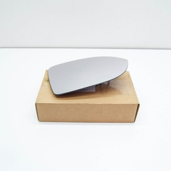 5H0857522D - VOLKSWAGEN ID.3 E11 Front Right Door Mirror Glass LHD 5H0857522D NEW GENUINE