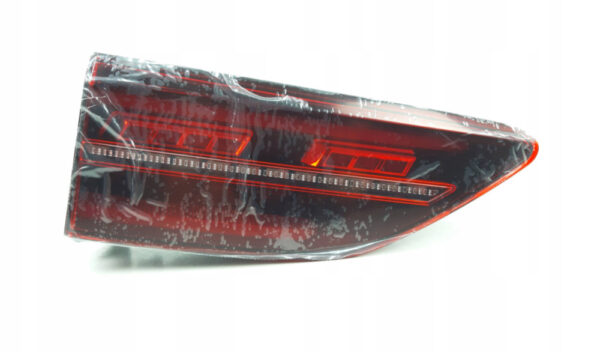 5H0945307 - NEW VW GOLF MK8 REAR LEFT SIDE INNER LED TAILLIGHT LHD 5H0945307 ORIGINAL