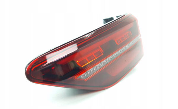 5H0945308 - NEW VOLKSWAGEN GOLF MK8 REAR RIGHT INNER LED TAILLIGHT LHD 5H0945308 ORIGINAL