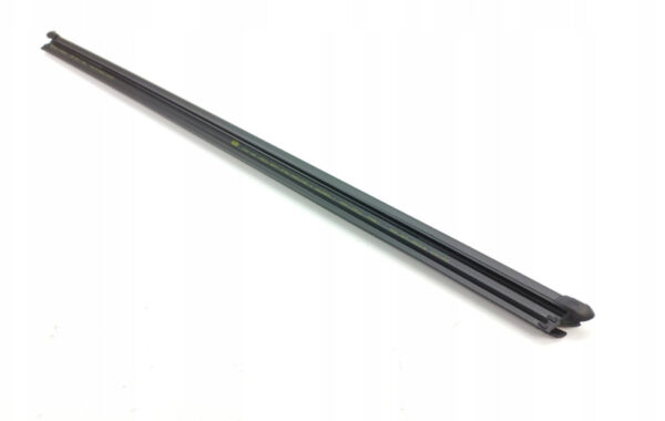 5H4837480 - NEW VW GOLF MK8 FRONT RIGHT DOOR WINDOW APERTURE INNER SEAL 5H4837480 ORIGINAL