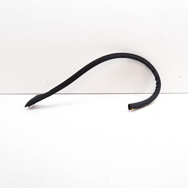 5H4837651A - Volkswagen Golf Mk8 Front Left Door Lower Seal 5H4837651A9B9 NEW GENUINE