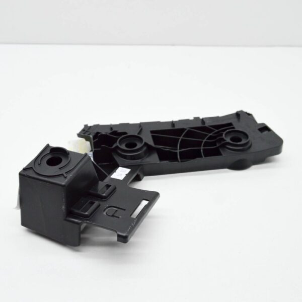 5H6807393D - NEW VOLKSWAGEN GOLF MK8 CD1 REAR LEFT BUMPER BRACKET 5H6807393D ORIGINAL