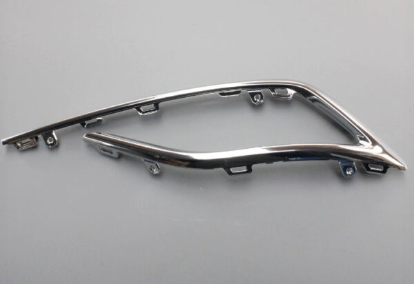 5H68533322ZZ - New VW GOLF CD MK8 Rear Right Bumper Trim 5H68533322ZZ