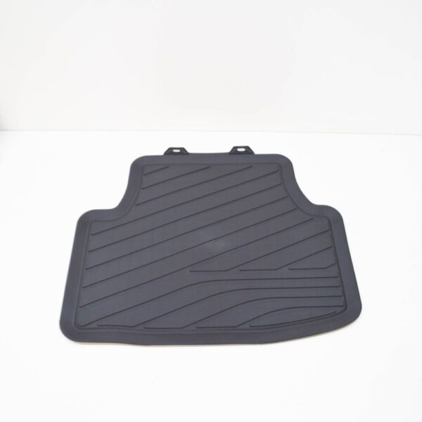 5H906150082V - VW GOLF MK8 Front And Rear Floor Mat Set Rubber LHD 5H906150082V NEW GENUINE