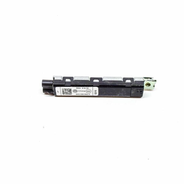 5K0035552H - NEW VW GOLF MK6 BOOTLID ANTENNA AMPLIFIER 5K0035552H