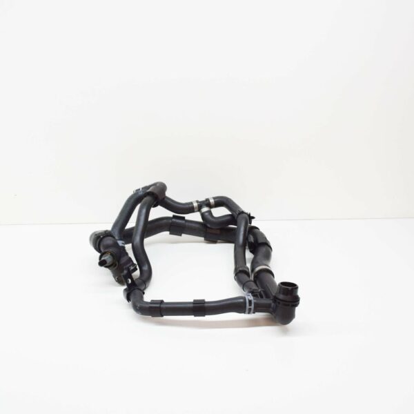 5K0122051P - NEW VOLKSWAGEN BEETLE A5 LOWER RADIATOR HOSE 5K0122051P