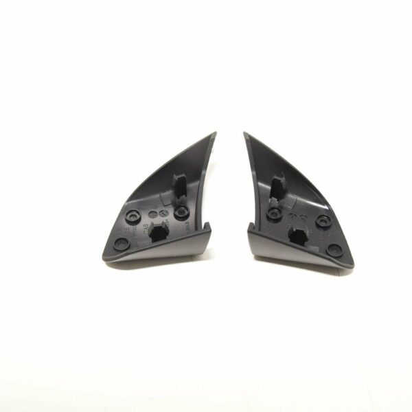 5K0498685 - NEW VOLKSWAGEN GOLF MK6 STEERING WHEEL L R TRIM 5K049868581U GENUINE