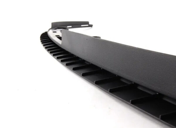 5K0805915B9B9 - NEW VOLKSWAGEN GOLF 5K MK6 FRONT BUMPER SPOILER RETAINER 5K0805915B9B9 ORIGINAL