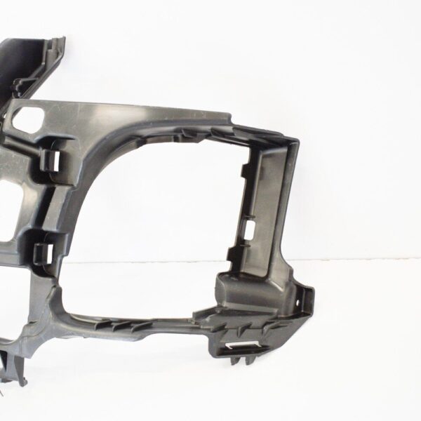 5K0807261 - NEW VOLKSWAGEN GOLF MK6 GTI FRONT LEFT HEADLIGHT BRACKET 5K0807261 ORIGINAL