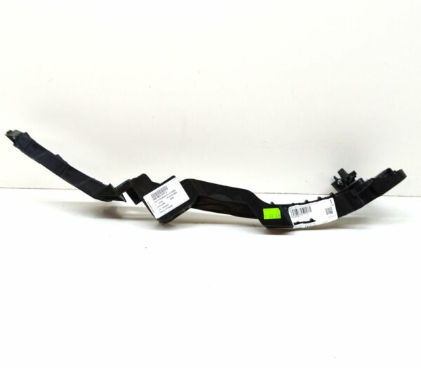 5K0807571J - NEW VOLKSWAGEN GOLF MK6 CABRIO FRONT LEFT BUMPER BRACKET 5K0807571J 2016