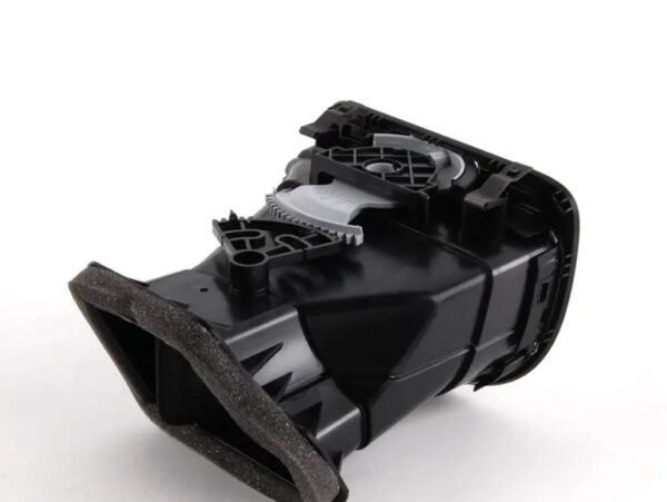 5K0819704KVAL - NEW VOLKSWAGEN GOLF 5K MK6 RIGHT DASHBOARD AIR VENT 5K0819704KVAL ORIGINAL
