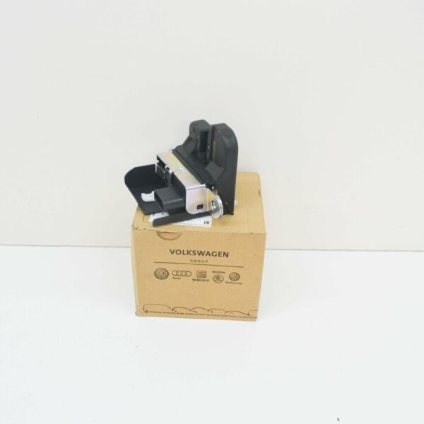 5K0827505A - NEW VW GOLF IV 1J1 REAR BOOT BOOT LID LOCK LATCH 5K0827505A 9B9